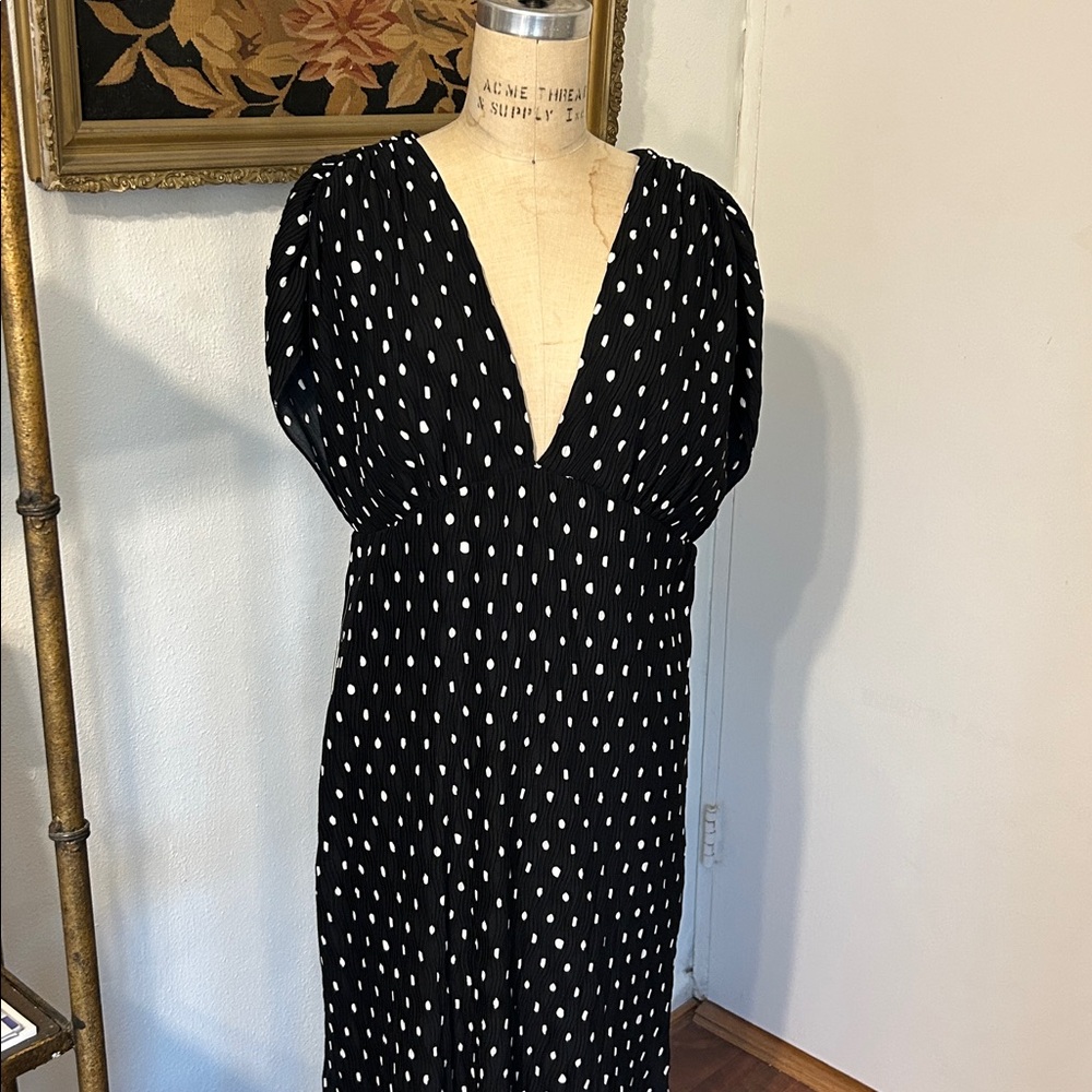 NWT En Saison Anthropologie Black and White Maxi Dress